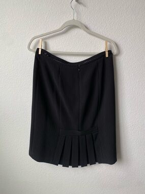 Black Pinstripe Pleated Midi Pencil Skirt